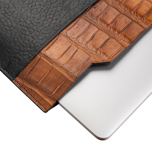 Premium Autumn Orange Laptop Case – Real Alligator Leather - Picture 4 of 5